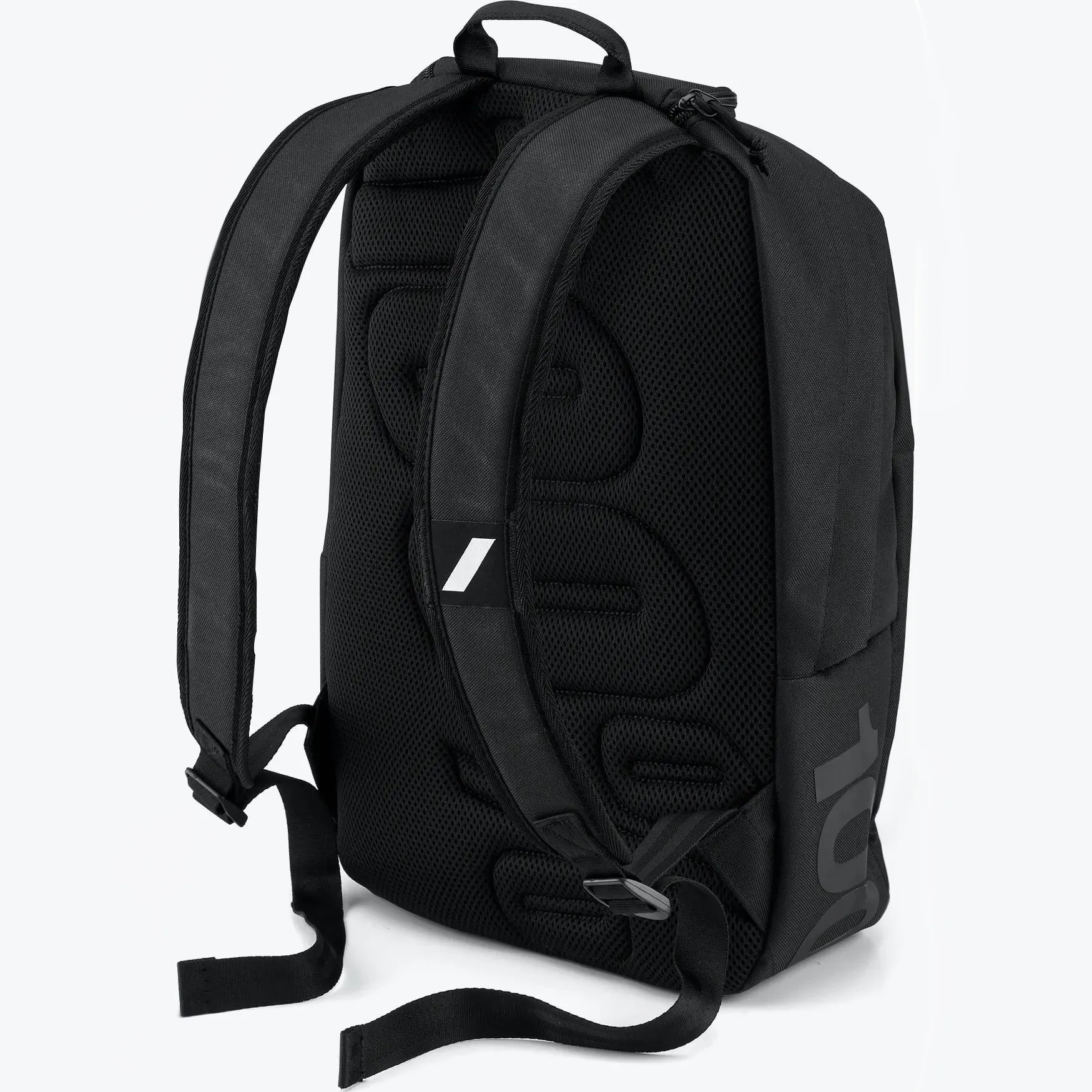 100% Skycap 13.2L Backpack - Black