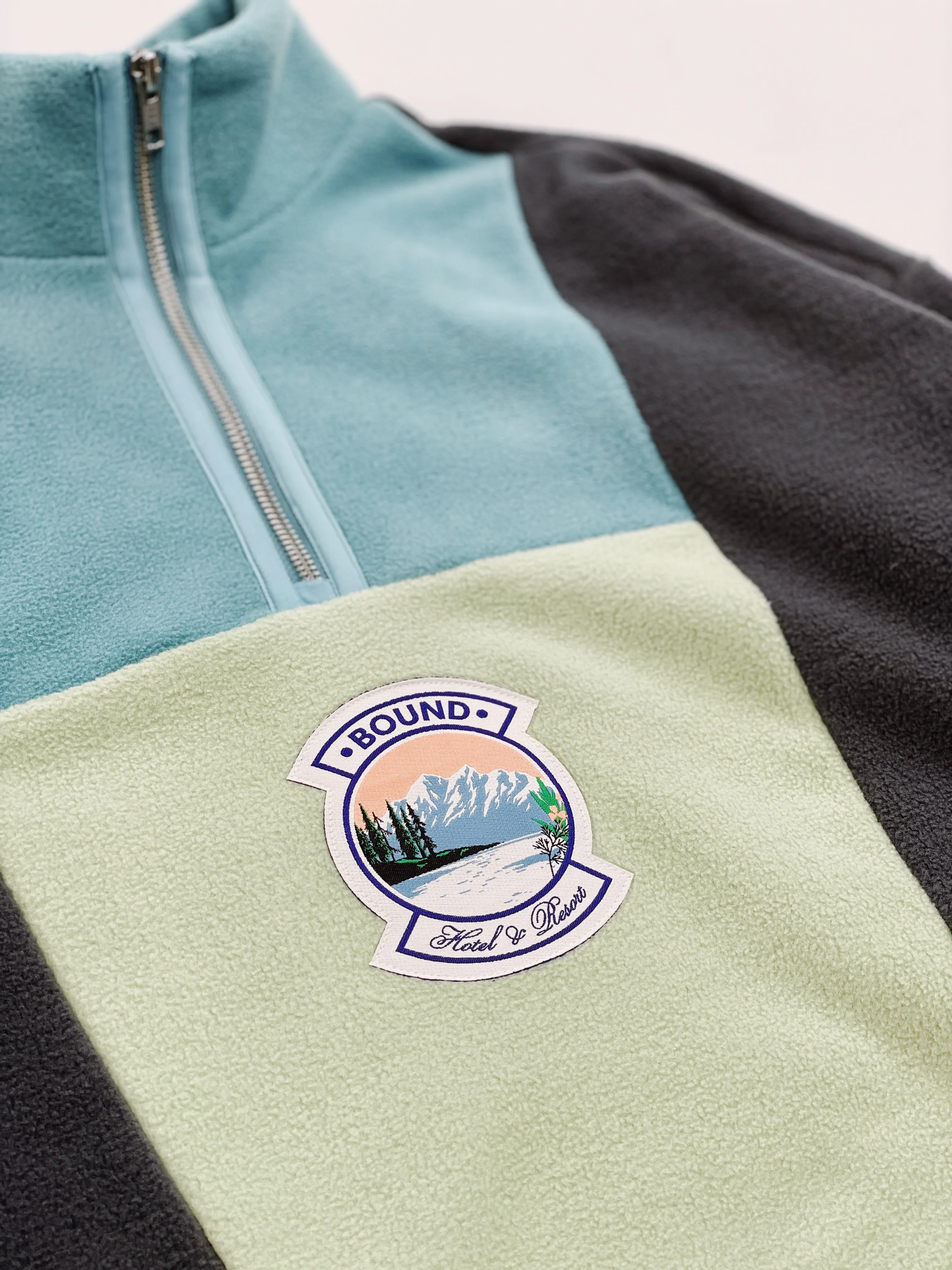 BLUE RETRO FLEECE PULLOVER