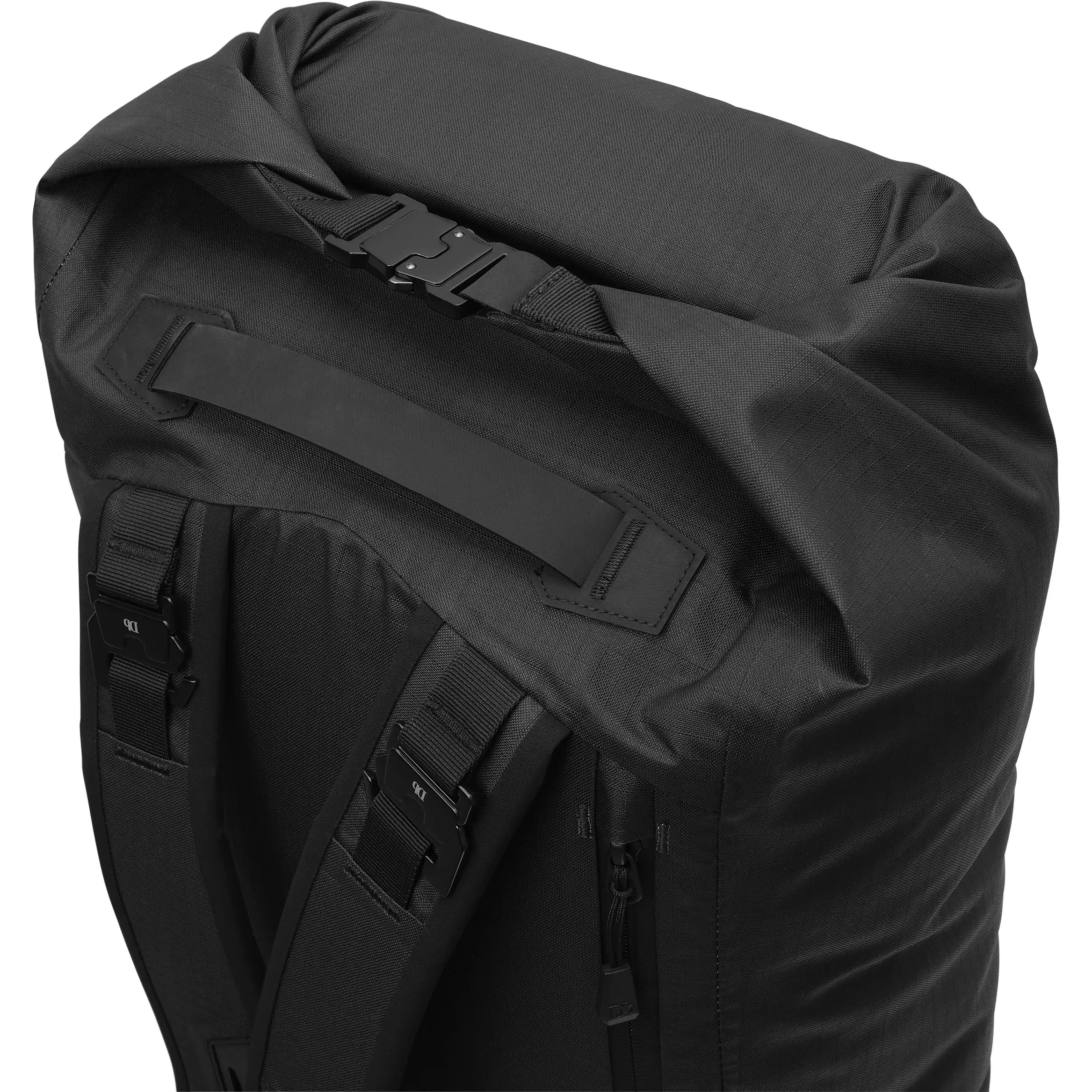 Db The Element 32L Backpack - Black Out