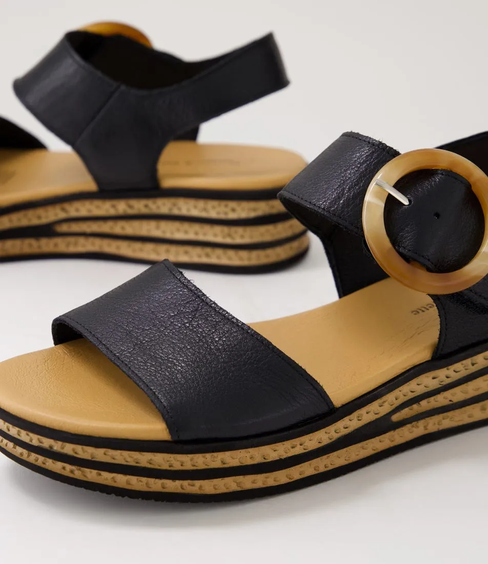 DJANGO & JULIETTE Cubbie Black Leather Sandals