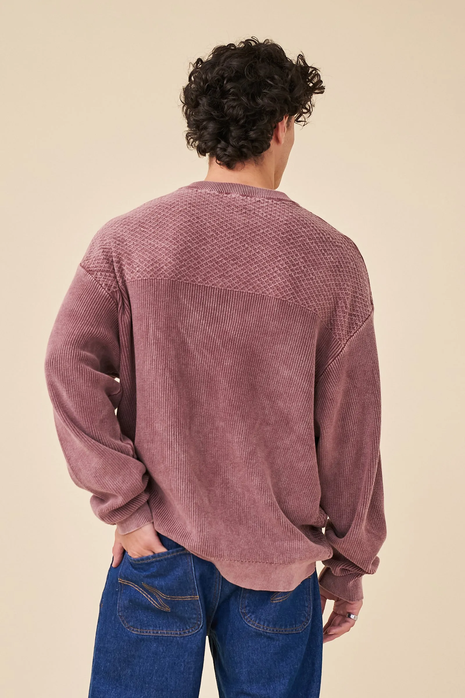 HALF BUTTON PANEL ACID WASHED PULLOVER - CARDINAL