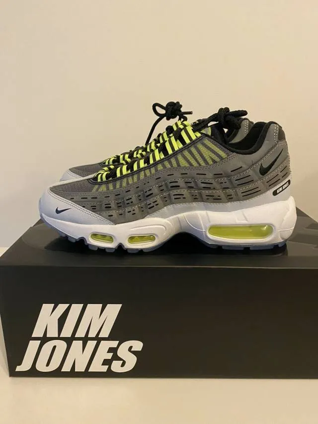 Kim jones x nike air max 95 black volt