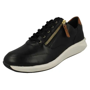 Ladies Clarks Stylish Zip Detailed Heeled Trainers Un Rio Zip