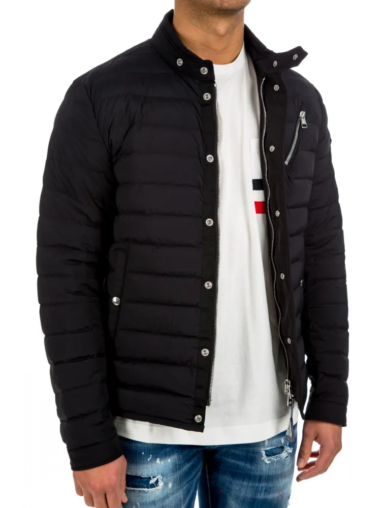 Moncler Nestor Giubbotto | Credomen