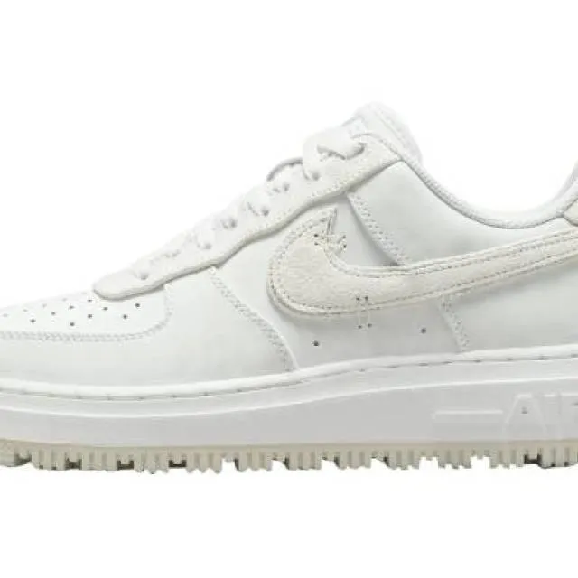 Nike air force 1 low luxe summit white light bone