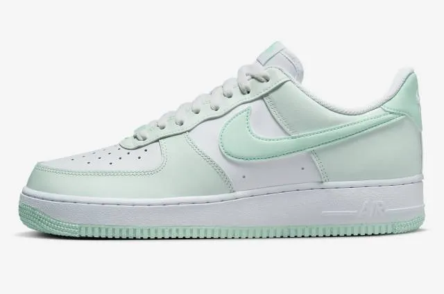 Nike air force 1 low mint foam