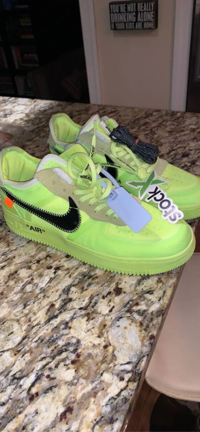 Nike air force 1 volt off white