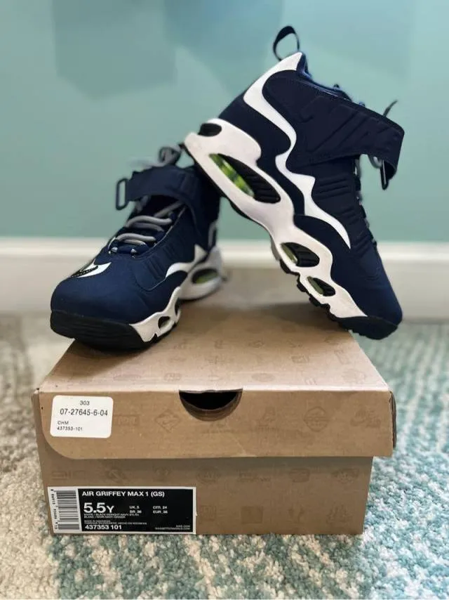 Nike air griffey max 1 navy volt