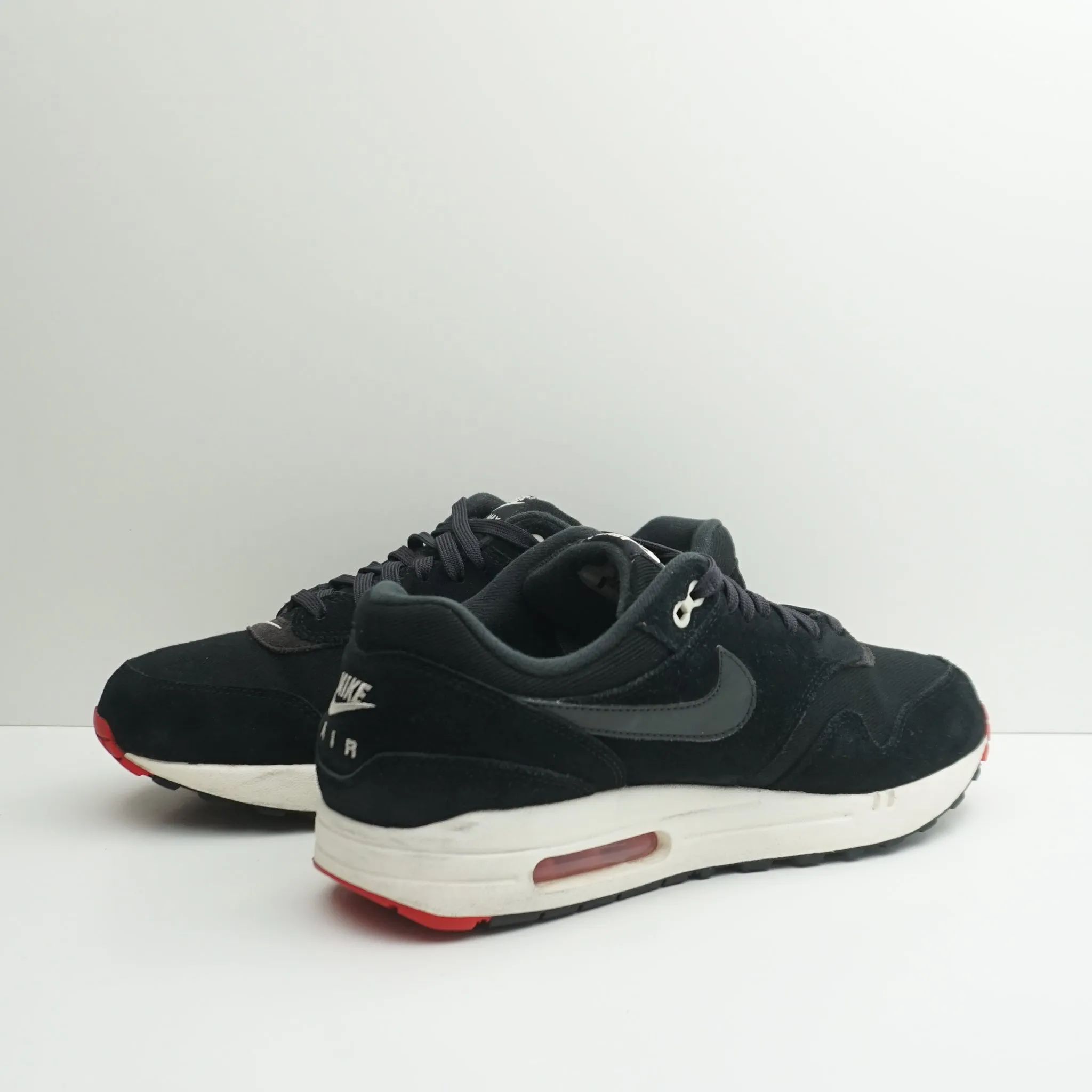 Nike Air Max 1 Mini Swoosh Bred