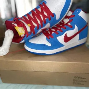 Nike doraemon sb dunk high