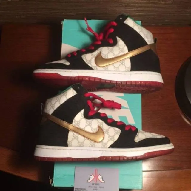 Nike sb dunk high black sheep paid in full