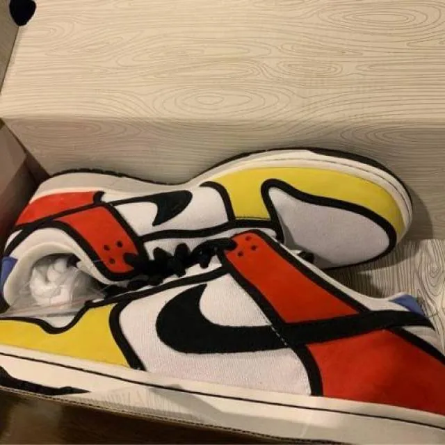 Nike sb dunk low (mondrian) extremely rare