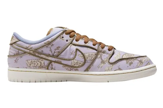 Nike sb dunk low premium pastoral print