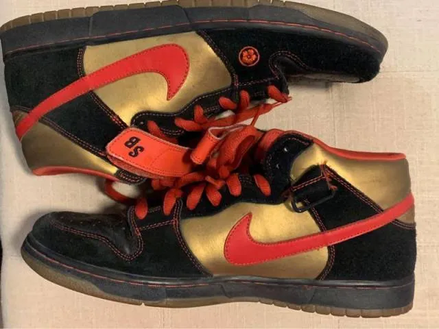 Nike sb dunk mid money cat