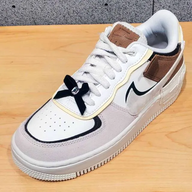 Nike wmns air force 1 shadow 'black bow' white/tan-grey fb1857-111