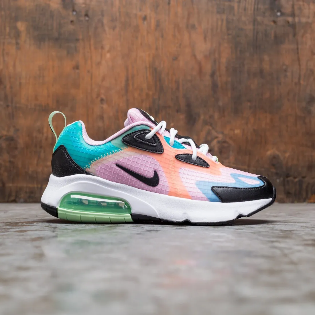 Nike Women Air Max 200 Se (lt arctic pink / black-orange pulse-white)