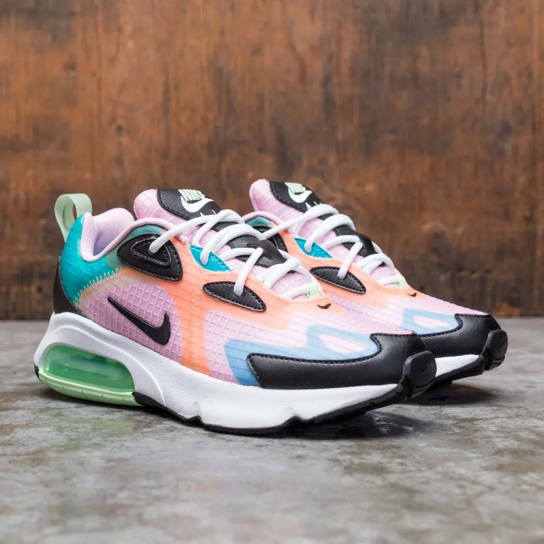 Nike Women Air Max 200 Se (lt arctic pink / black-orange pulse-white)