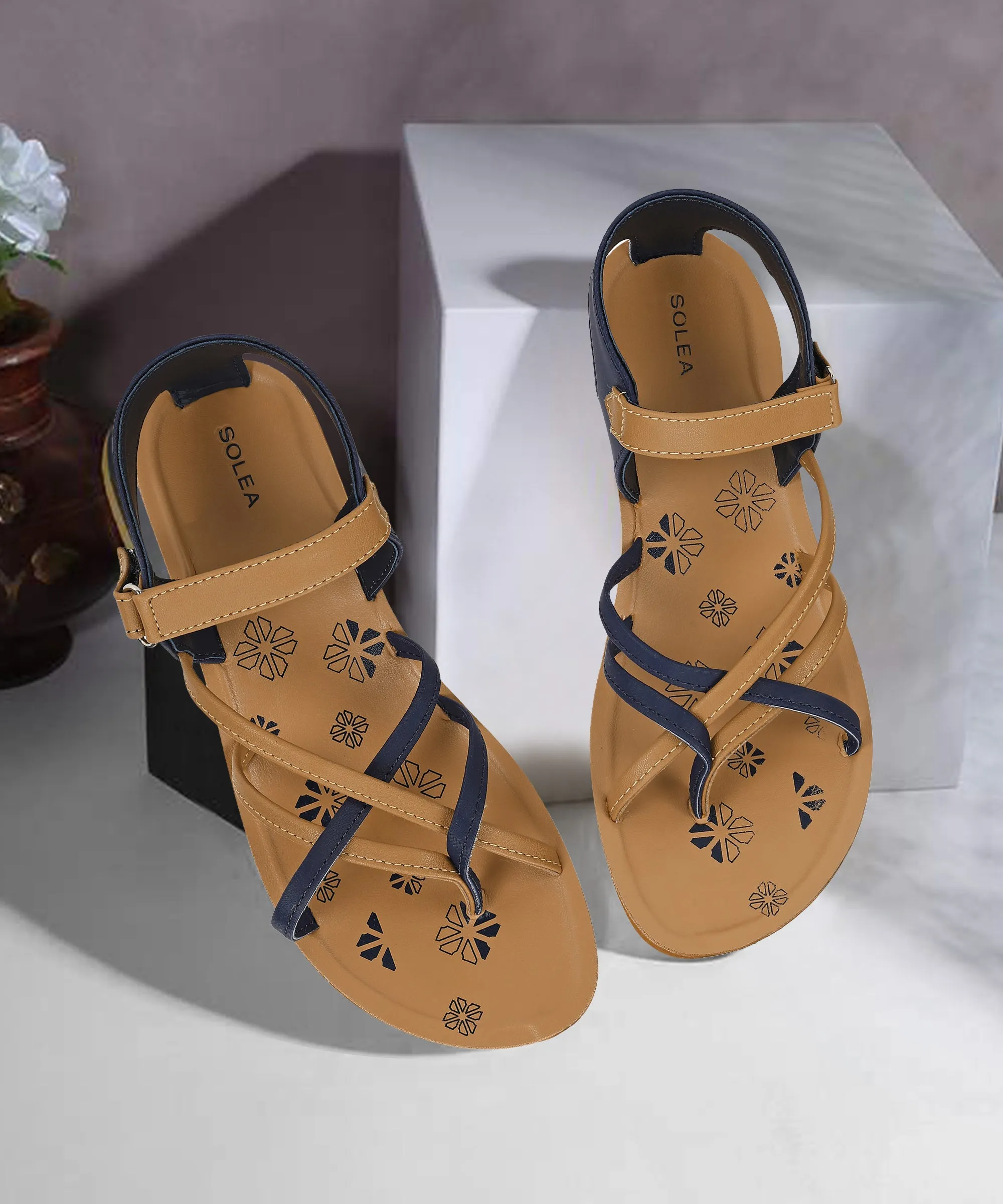 Paragon PUK7017L Women Sandals | Casual & Formal Sandals | Stylish, Comfortable & Durable | For Daily & Occasion Wear