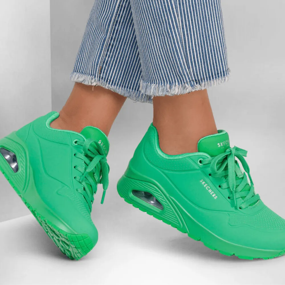 Skechers Uno Stand on Air Bubble Trainers in Green