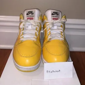 Supreme x nike sb air force 2 varsity maize