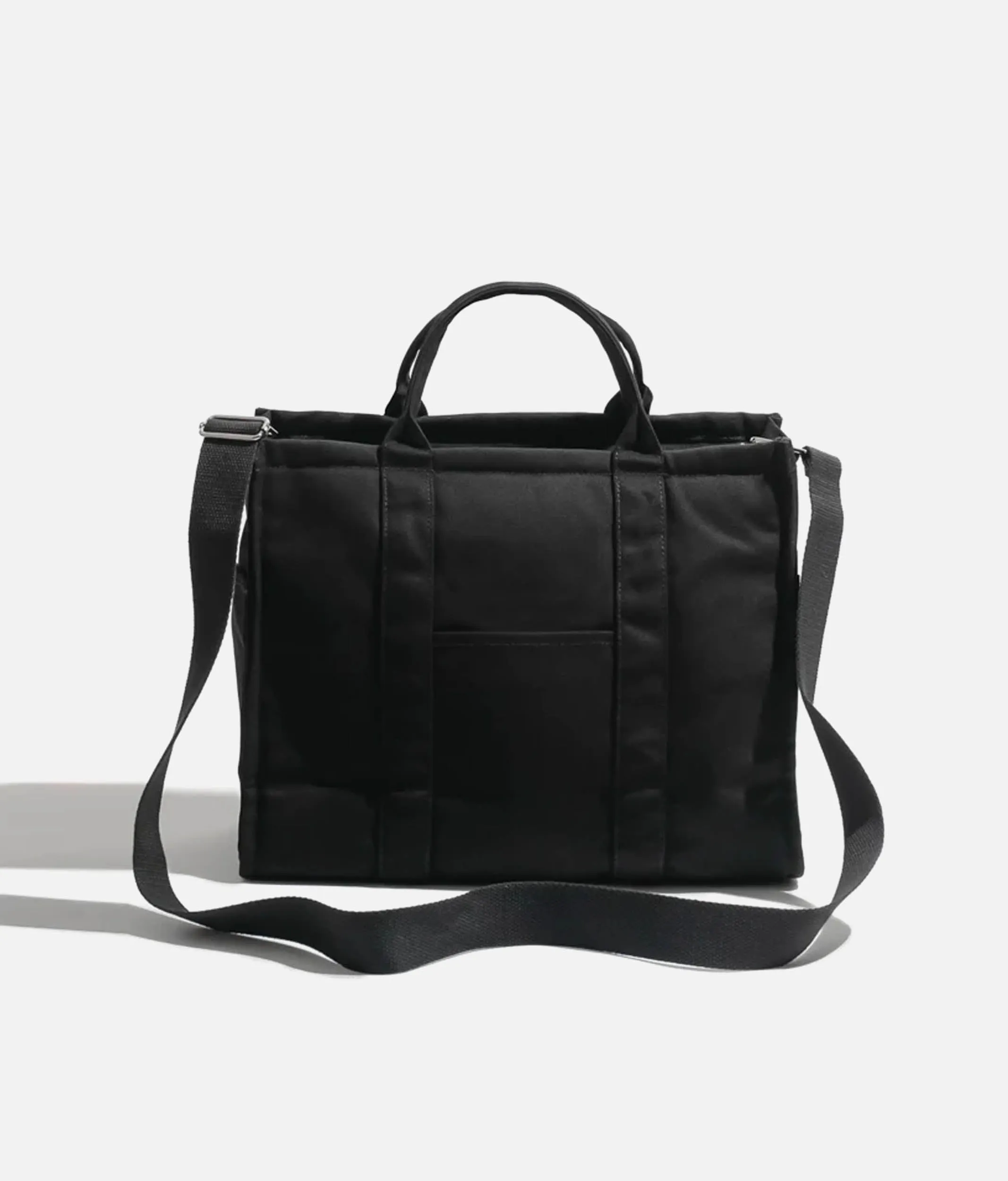 The Black Sloane Tote: Effortlessly Chic and Endlessly Versatile