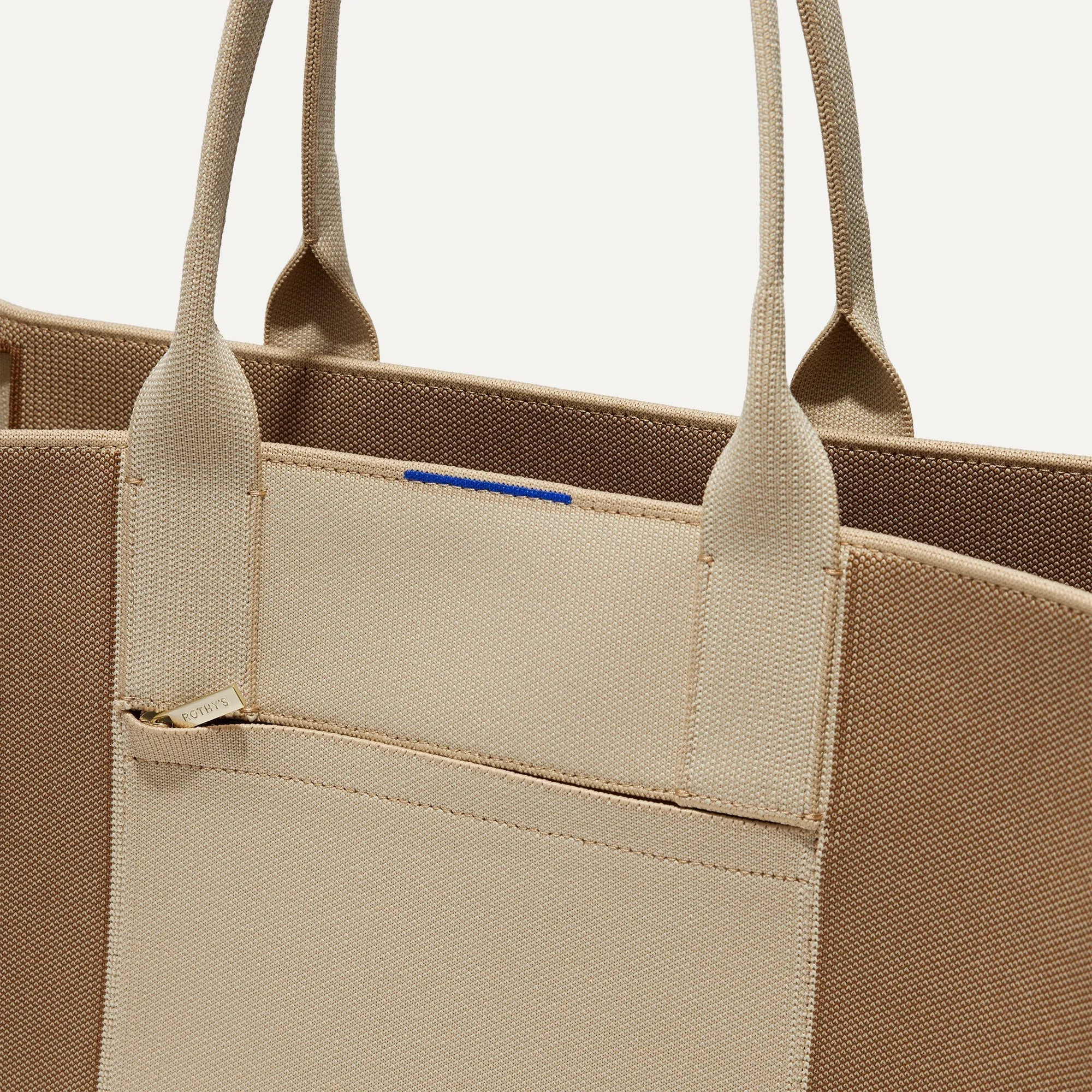 The Classic Tote in Soft Sesame