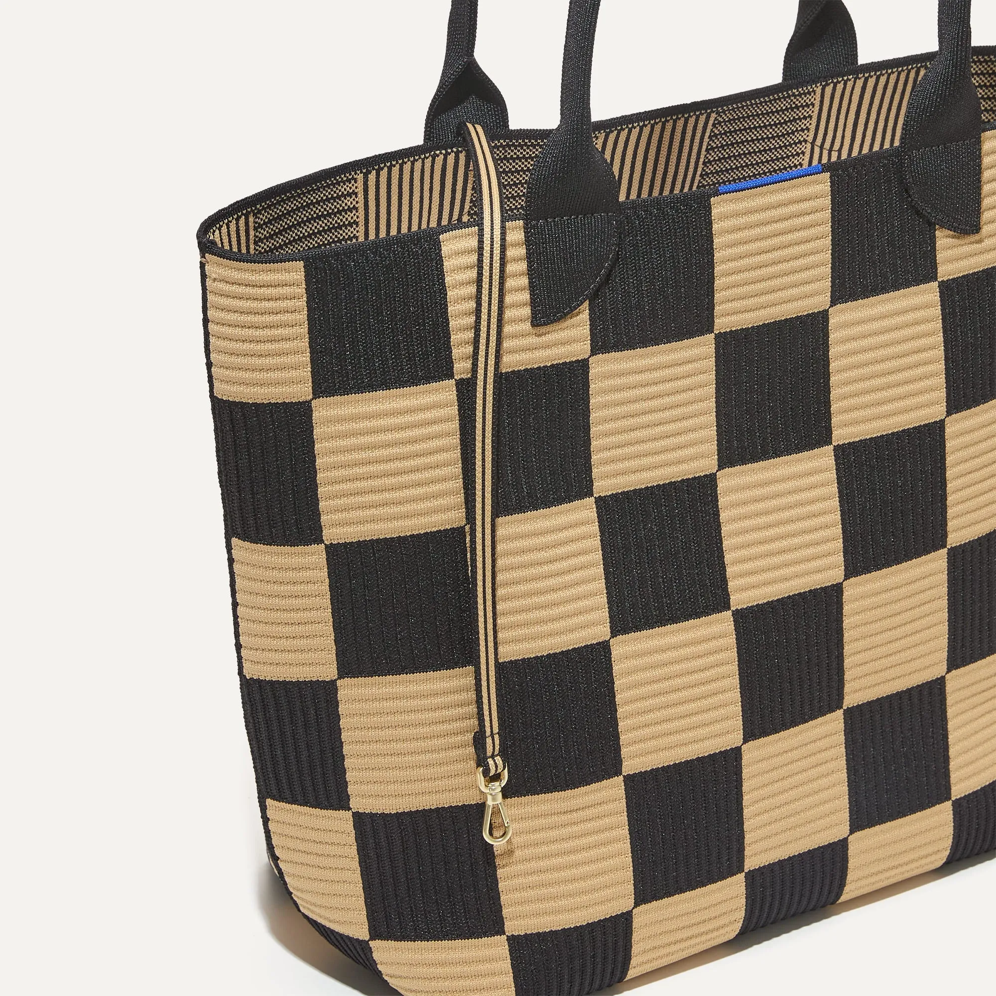 The Lightweight Tote in Checker Classic