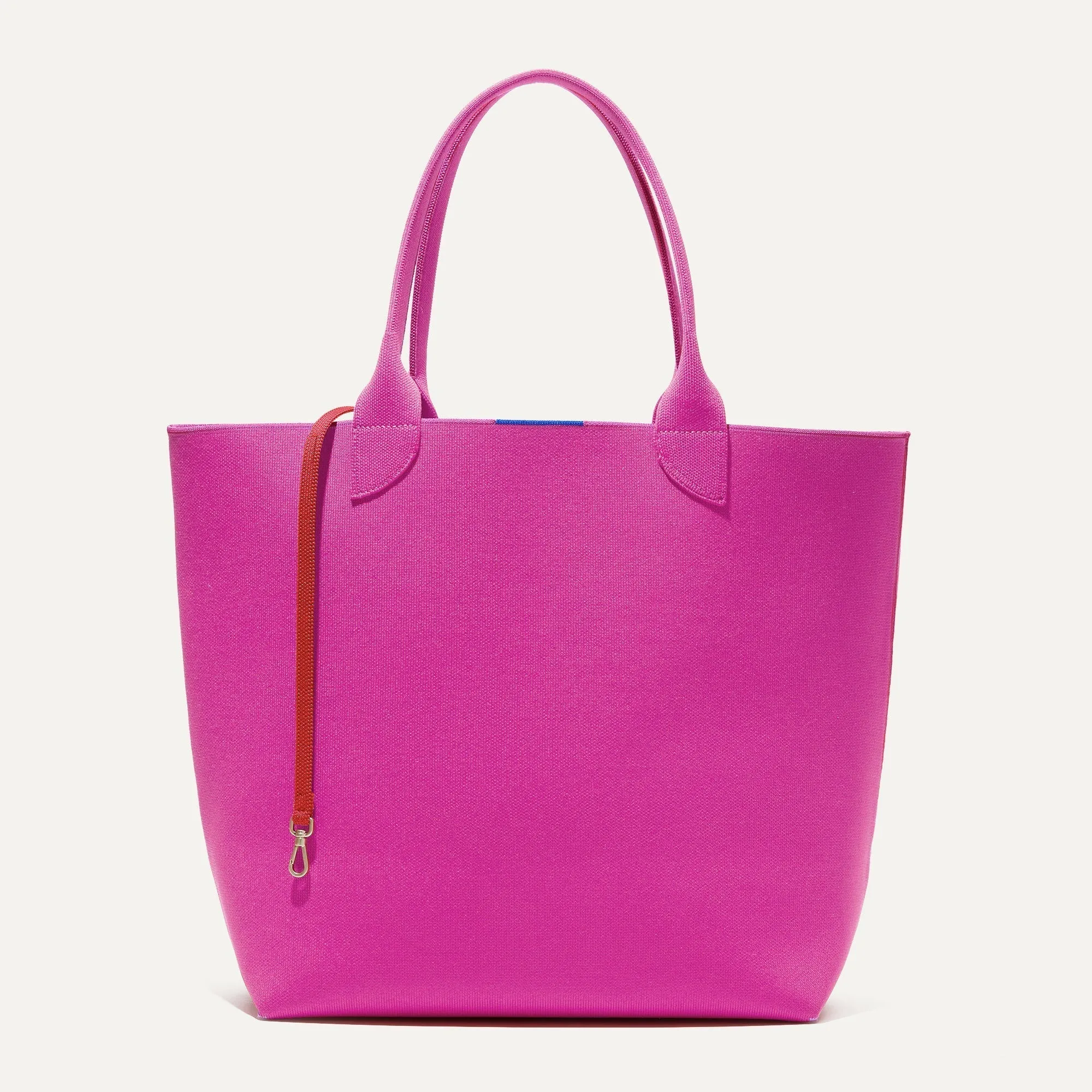 The Lightweight Tote in Dragon Fruit