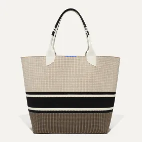 The Lightweight Tote in Jetset Black