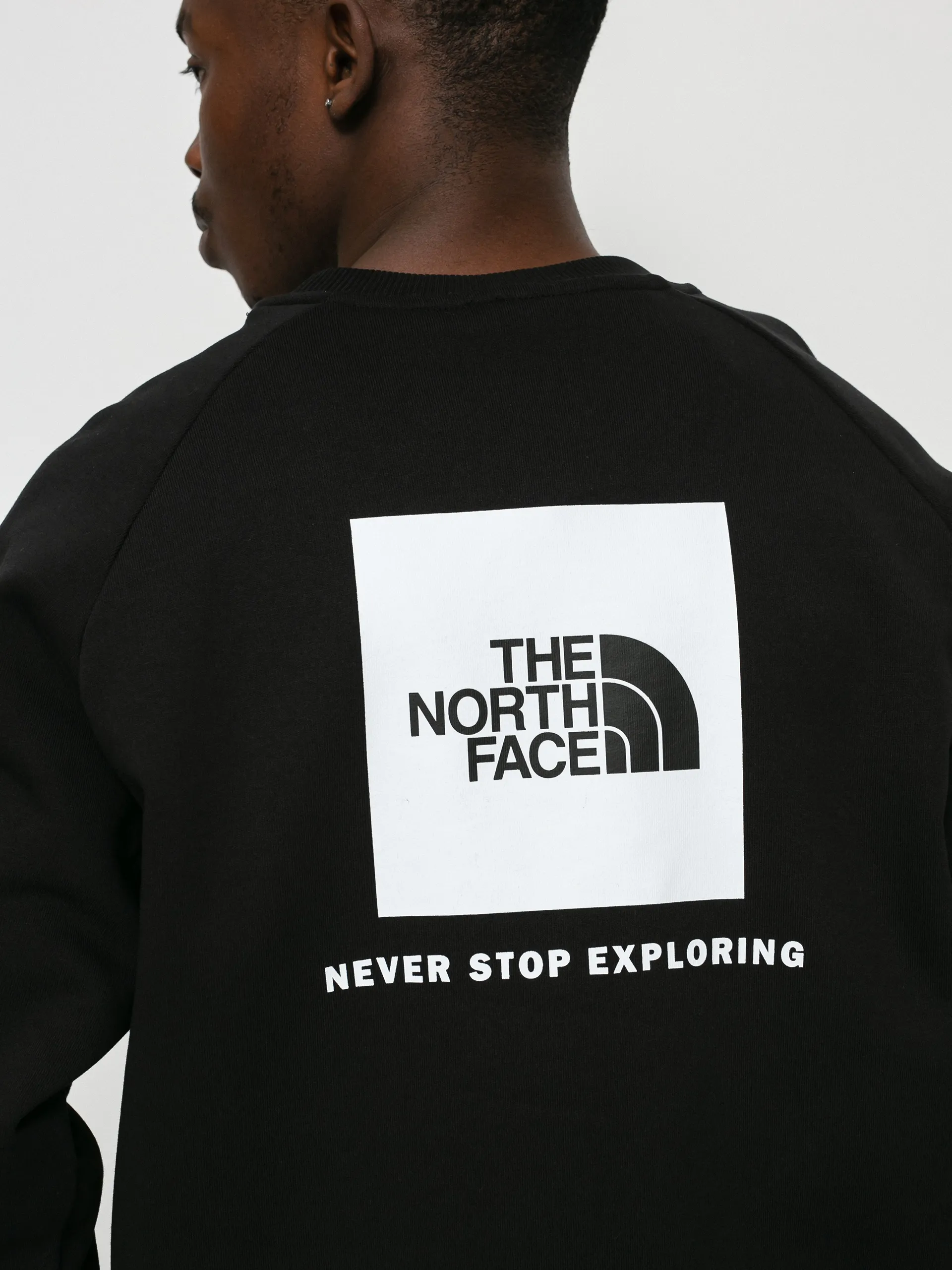 The North Face Raglan Redbox Sweatshirt (tnf black)