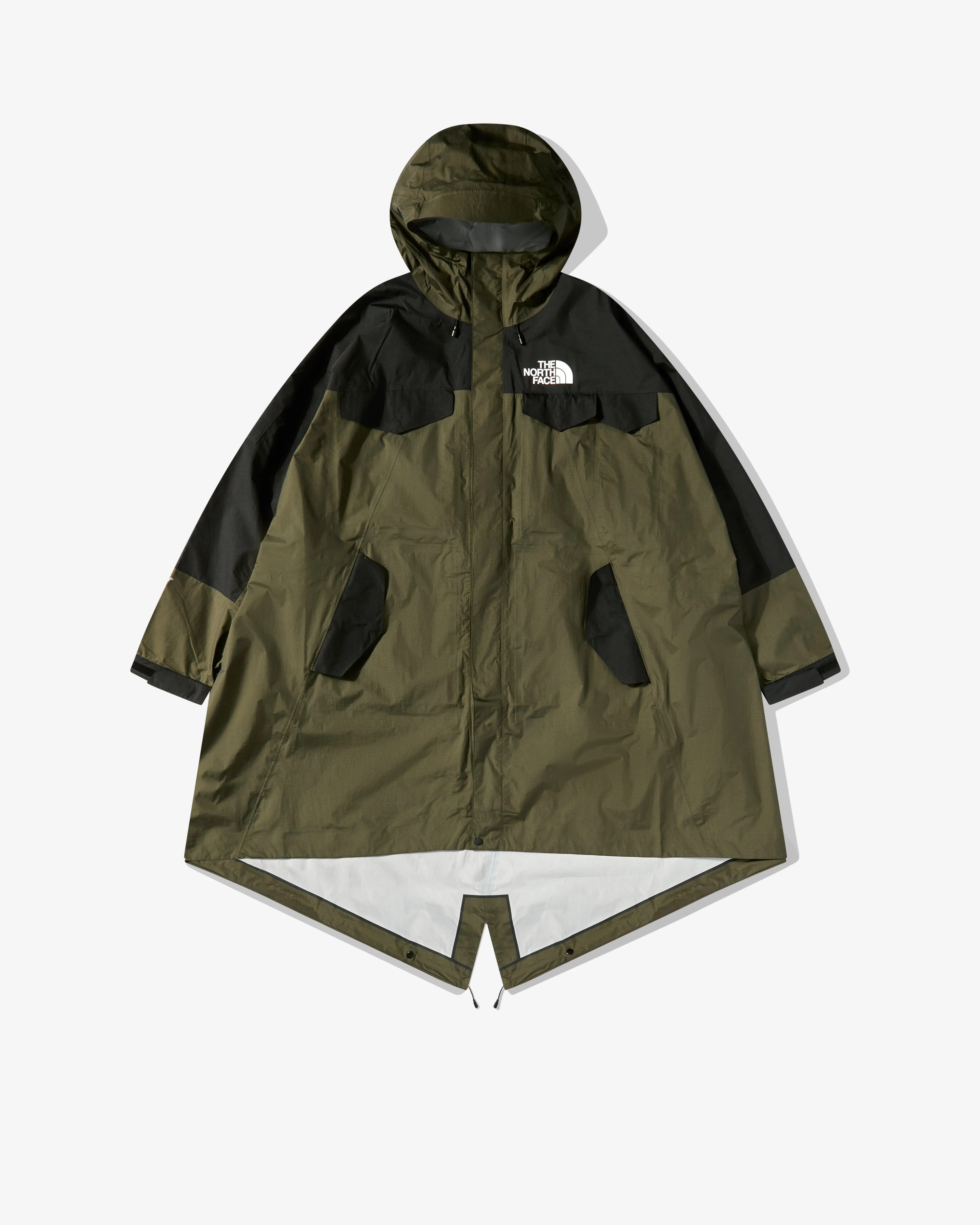 The North Face - Undercover Soukuu Hike Packable Fishtail - (Frstntgn)