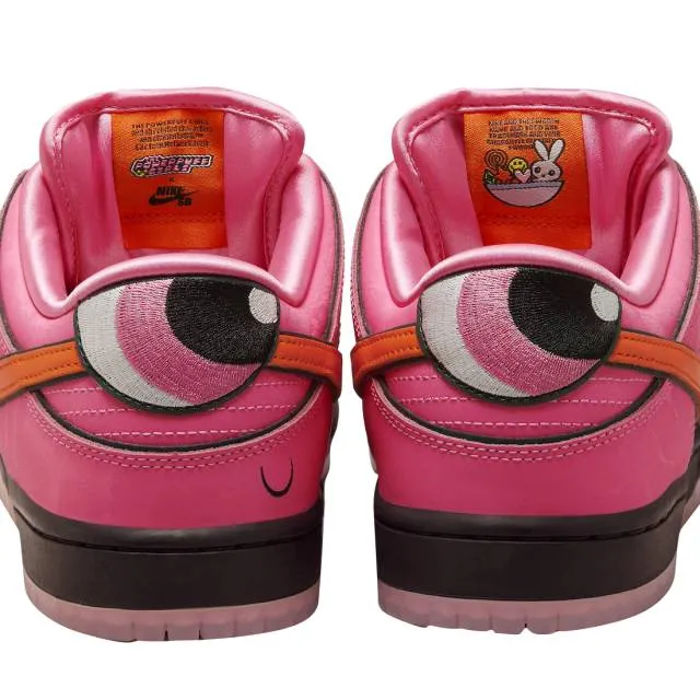 The powerpuff girls x nike sb dunk low blossom