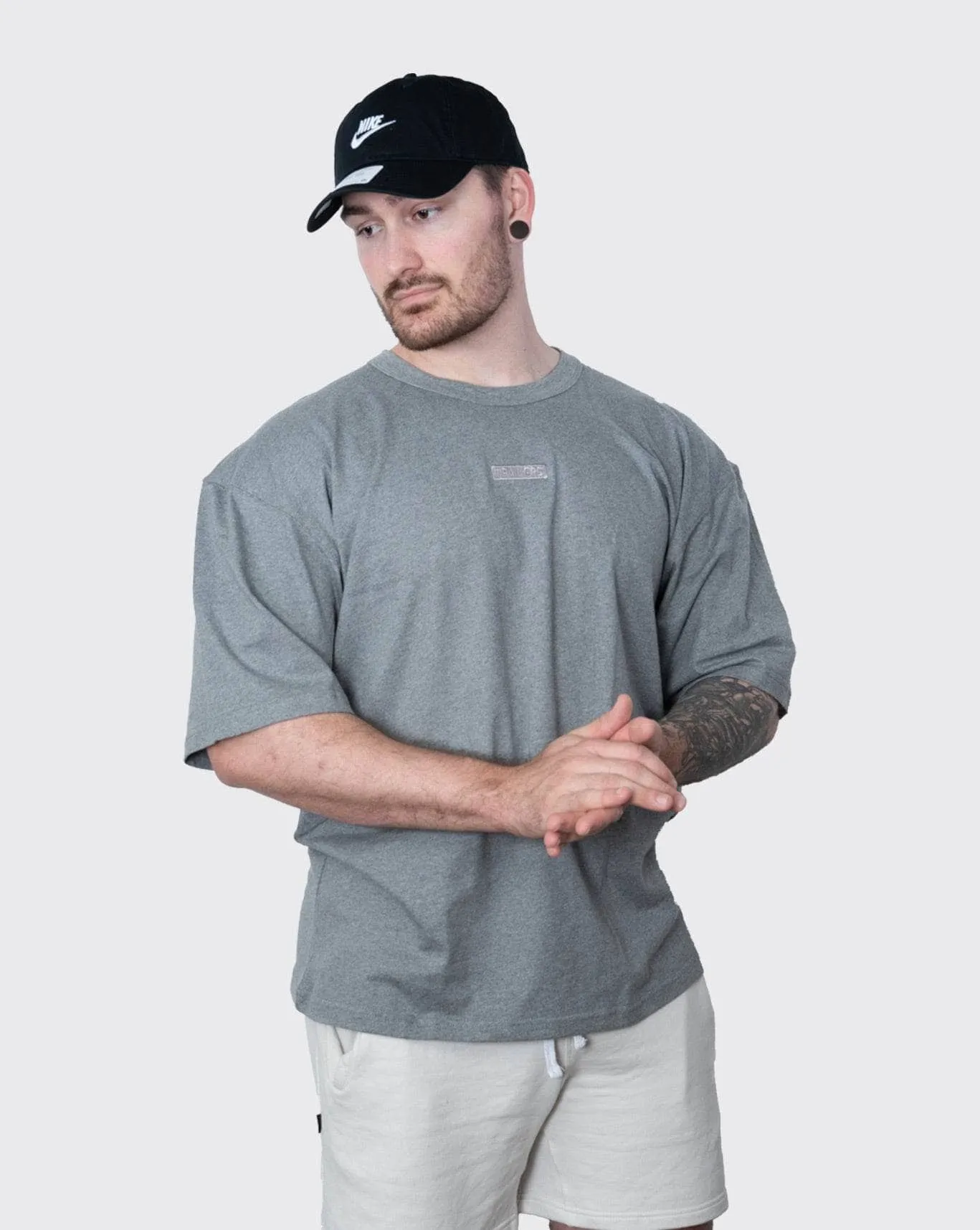 trainers premium oversized tee